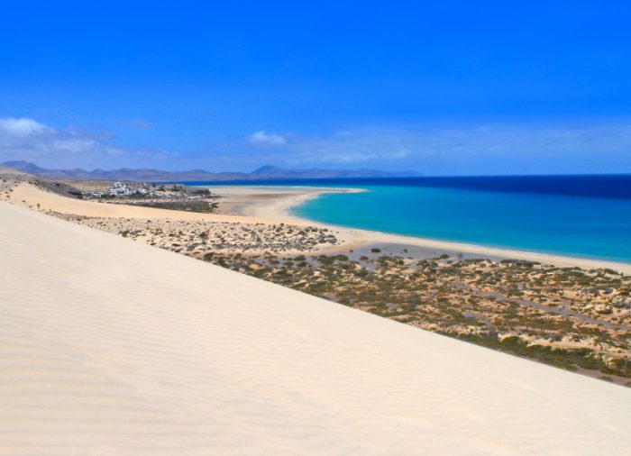Your next holiday destination is waiting for you: Fuerteventura