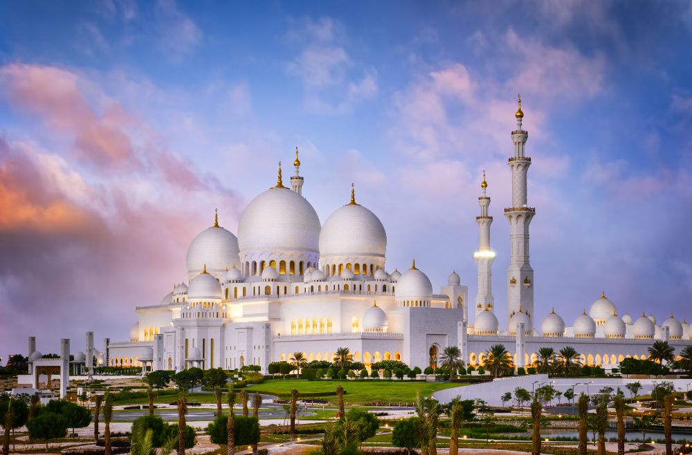 Cruises visiting Abu Dhabi