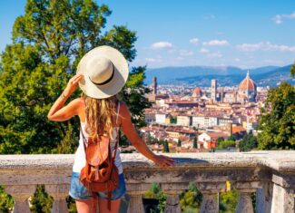 Can you Cruise around Italy?