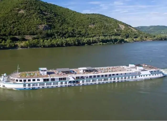 Riverside Luxury Cruises